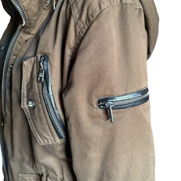 Steve Madden Women's Cotton Anorak with Zip Pockets- Size Medium - Picture 8 of 16